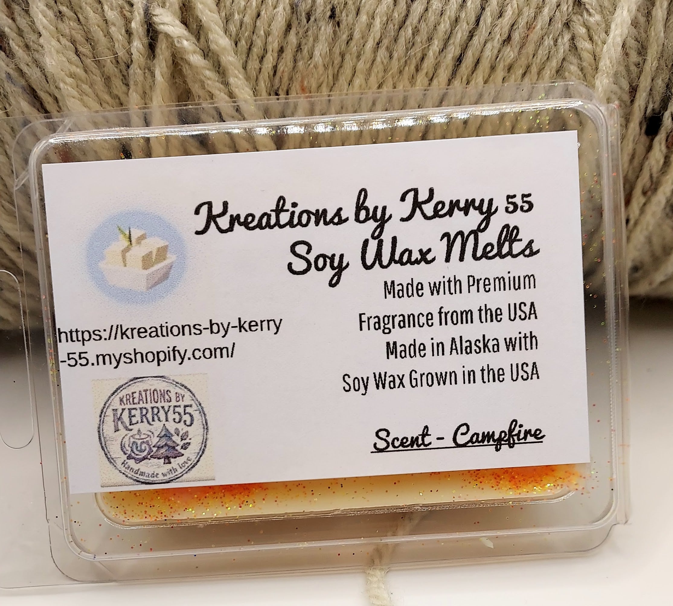Cedarwood & Amber Soy Wax Melts – Hand-Poured in Alaska